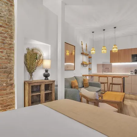 Boutique In Old Town By Ele Apartmán *